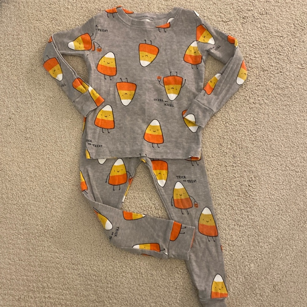 Carter’s Candy corn Snug Fit Halloween Pajamas 3T